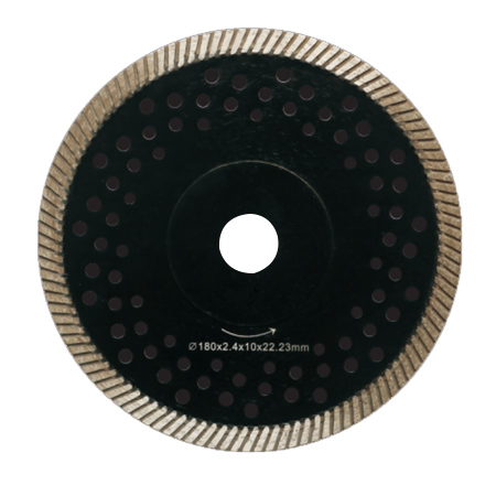 DIAMOND SAW BLADE WITH REINFORCED RING