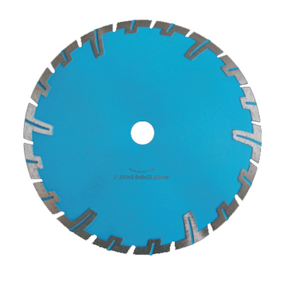 DIAMOND-SAW-BLADE-WITH-TEETH-PROTECTION